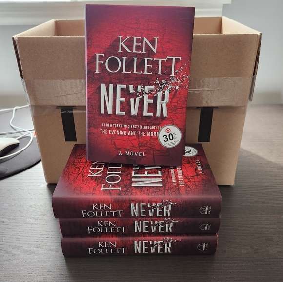 70 Assorted books - Picture 6 of 8